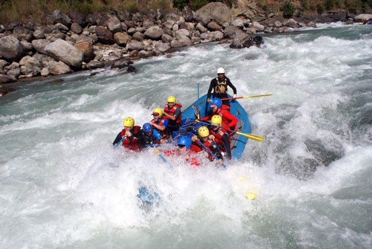 ARUN- RIVER  RAFTING